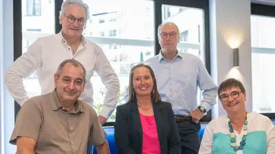 Foto van de CEO's van de partners die de Vity-app lanceren